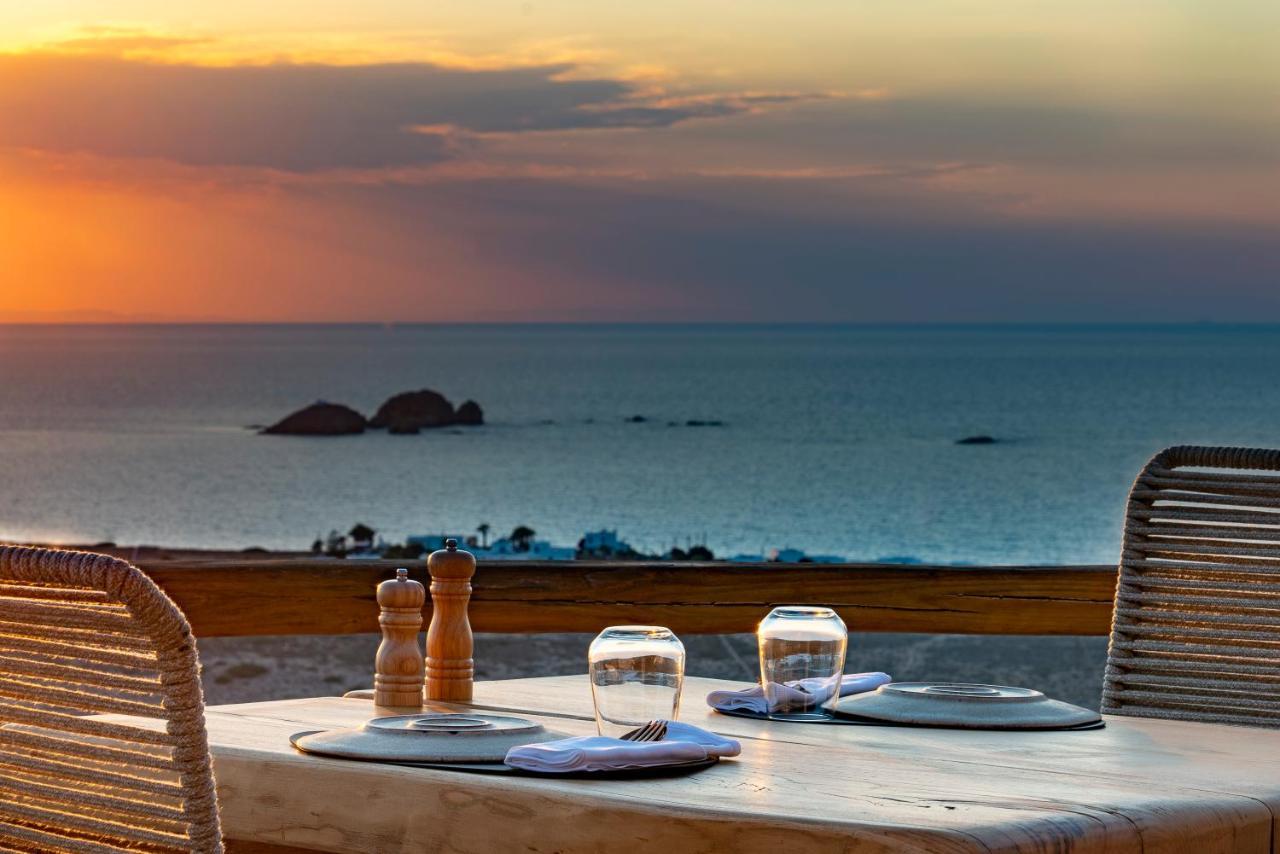 Отель Mythic Paros , Adults Only Айя-Ирини-Парос Экстерьер фото